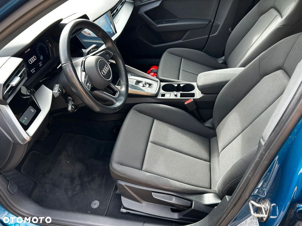 Audi A3 Sportback 35 TFSI S tronic - 12