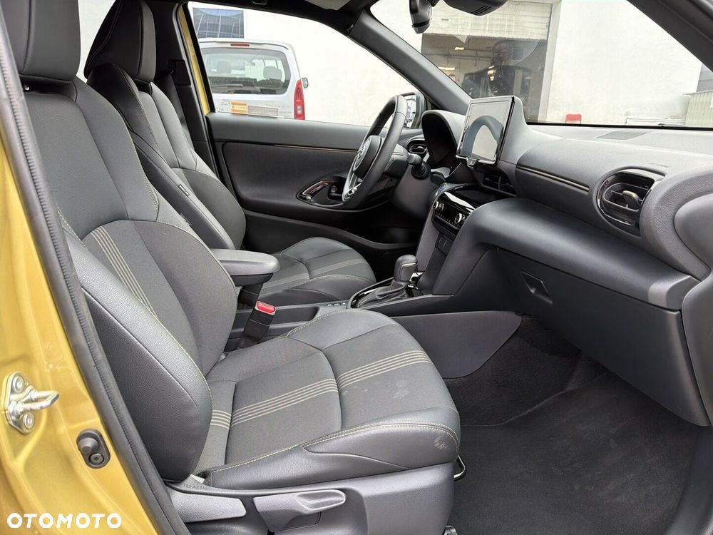 Toyota Yaris Cross Hybrid 1.5 Adventure - 8