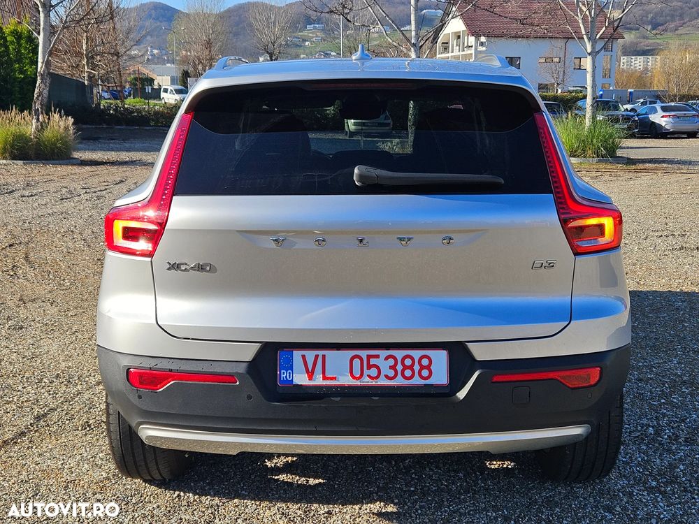 Volvo XC 40 D3 Geartronic Momentum - 32