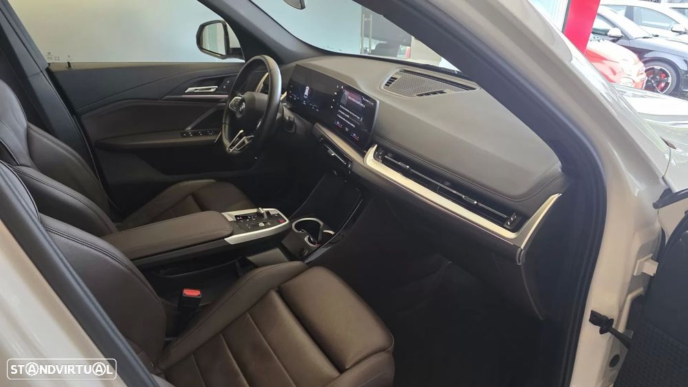 BMW iX1 xDrive30 Pack Desportivo M - 56