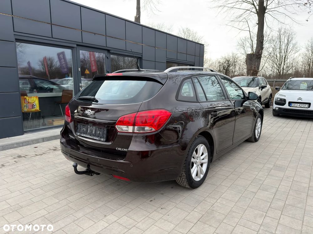 Chevrolet Cruze 1.4 T LT - 18