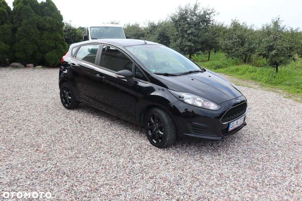 Ford Fiesta 1.25 Celebration - 22