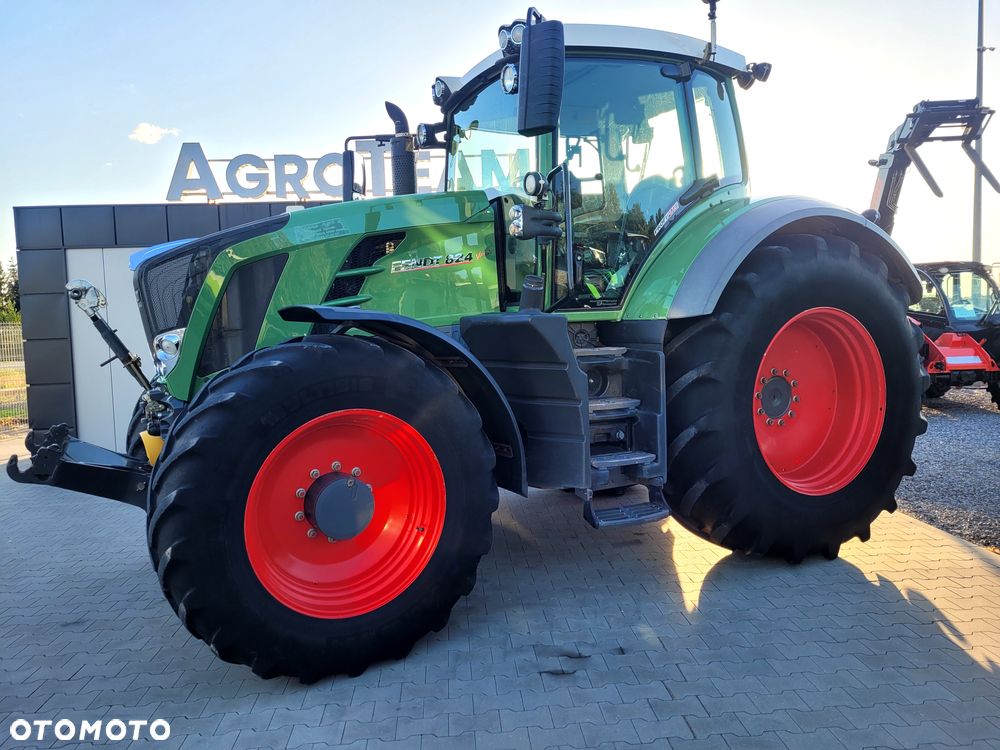 Fendt 824 VARIO Profi Plus SCR - 4