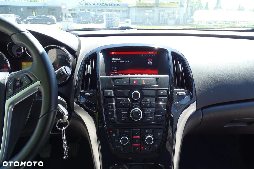 Opel Astra 1.4 T Cosmo S&S - 14