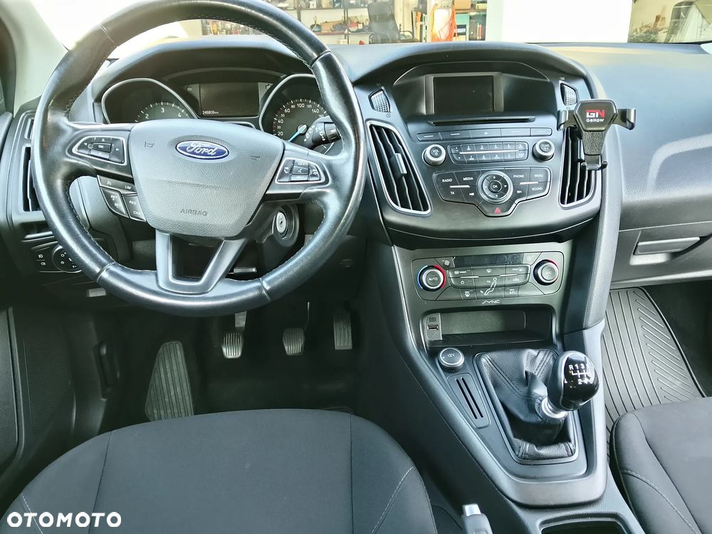 Ford Focus - 6