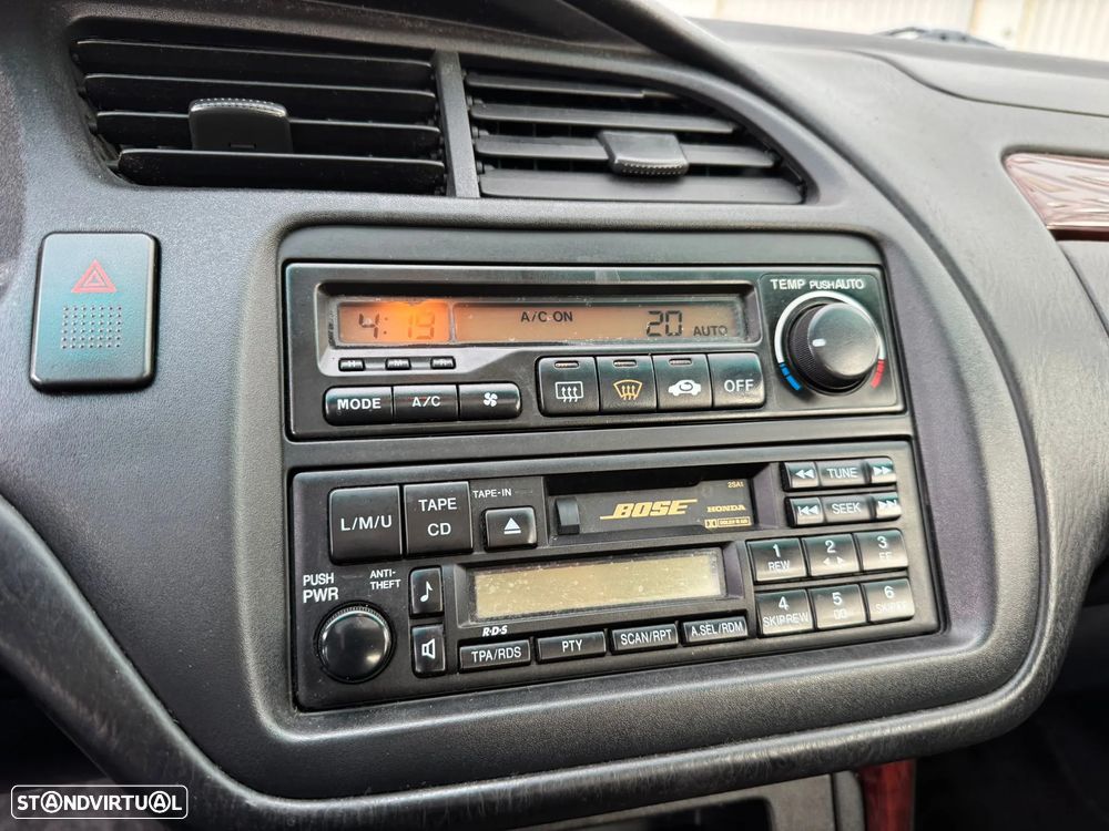 Honda Accord 2.0 ES - 10