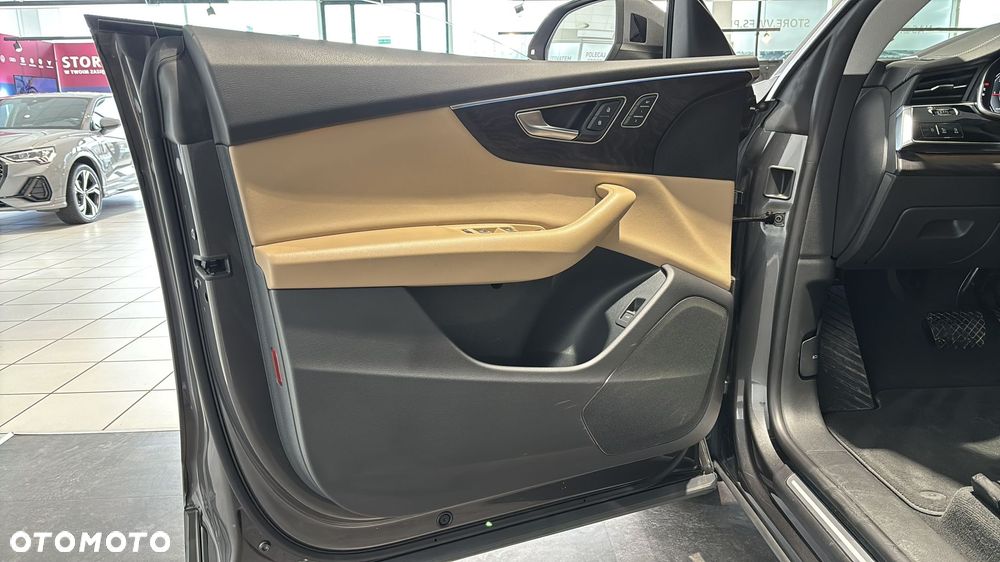 Audi Q8 45 TDI mHEV Quattro Tiptronic - 11