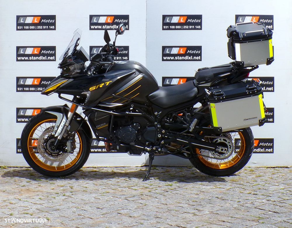 QJ Motor SRT 900SX - 8