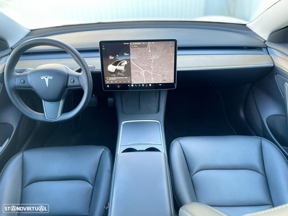 Tesla Model 3 - 15