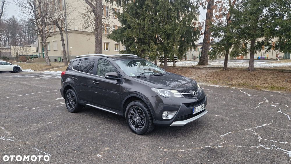 Toyota RAV4 2.0 D-4D Premium - 14