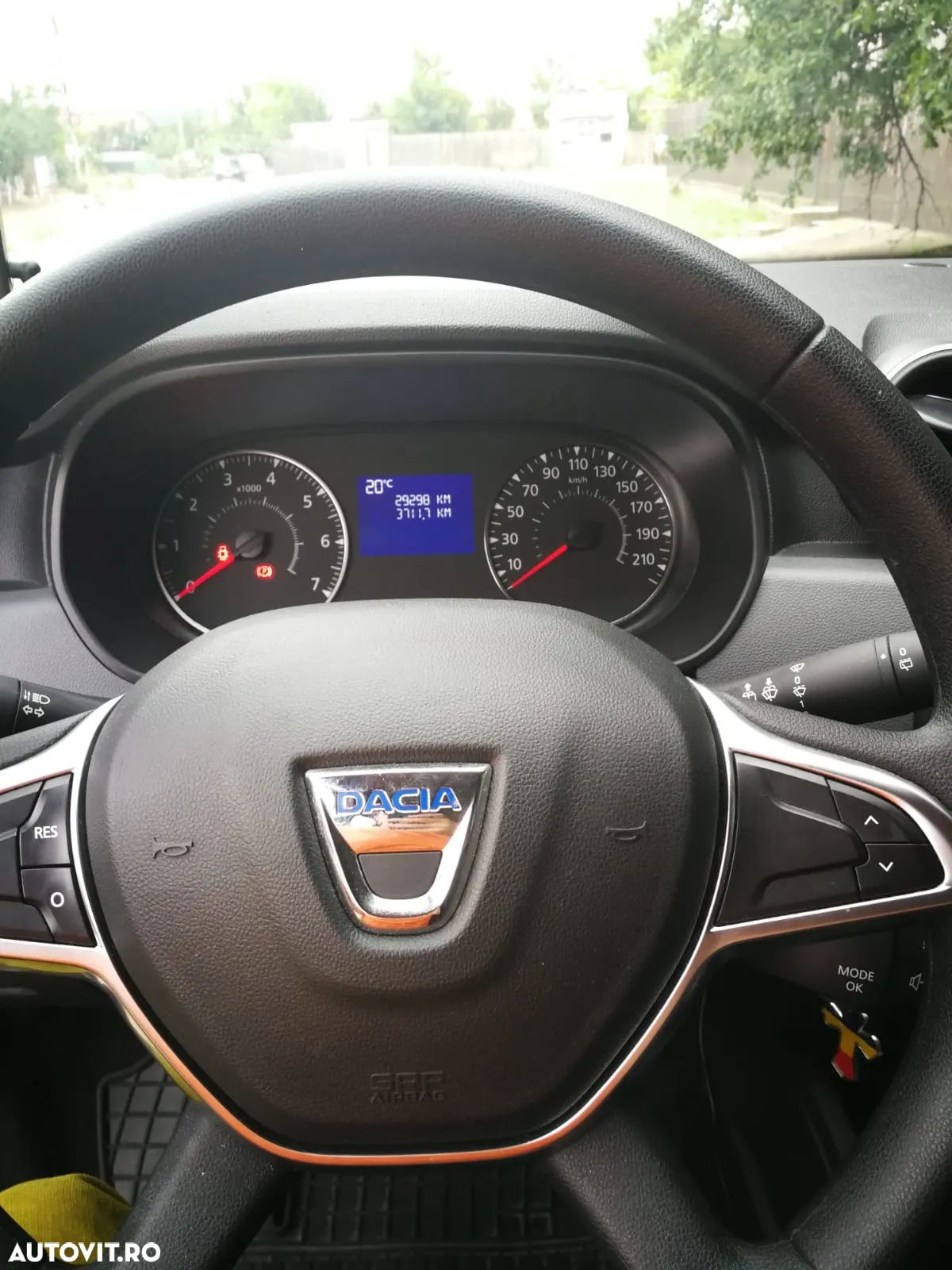 Dacia Duster 1.6 SCe Essential - 1