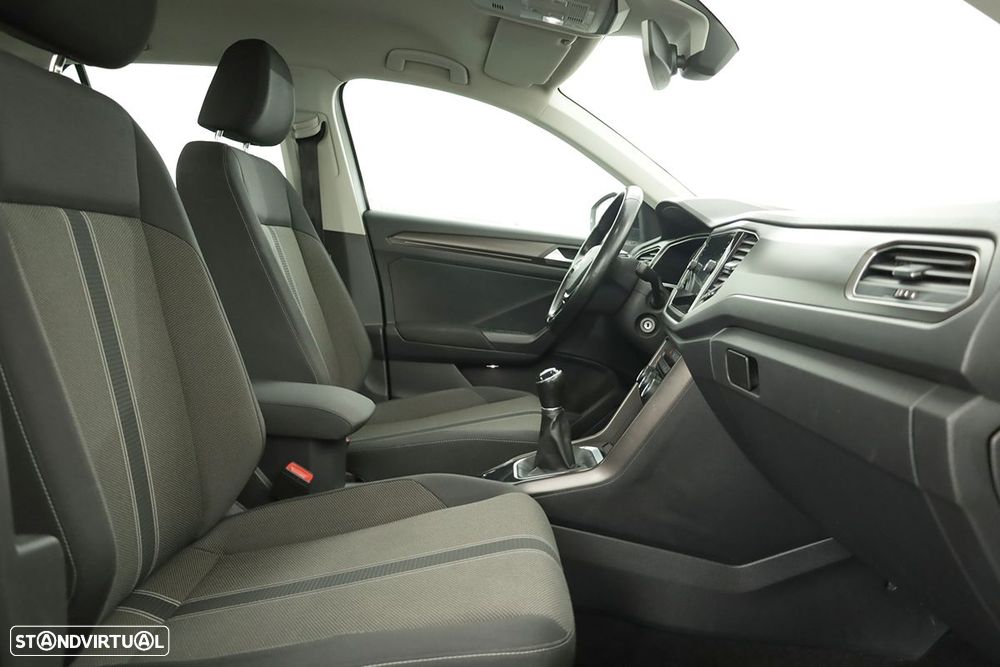 VW T-Roc 1.0 TSI - 21