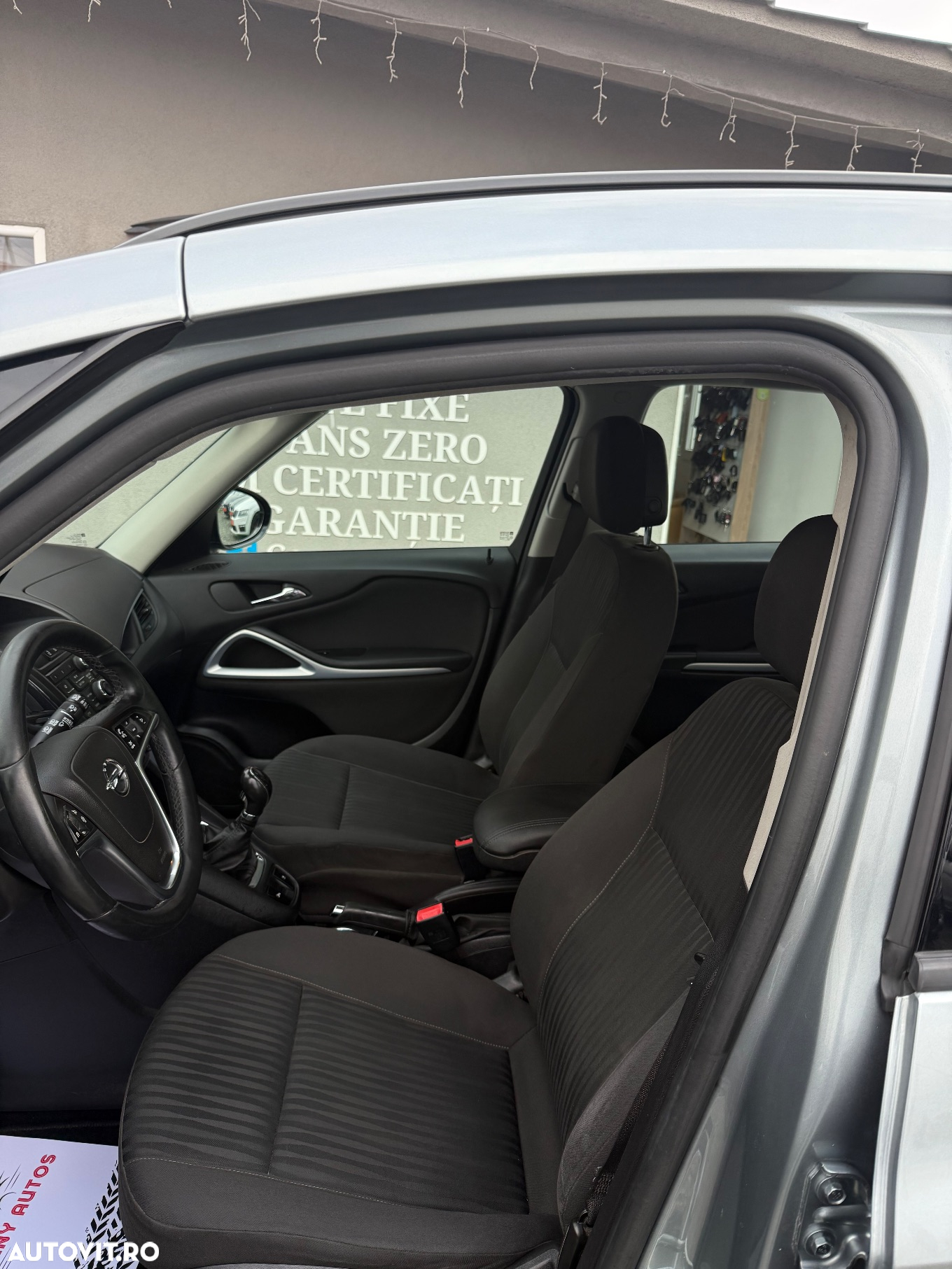 Opel Zafira - 17