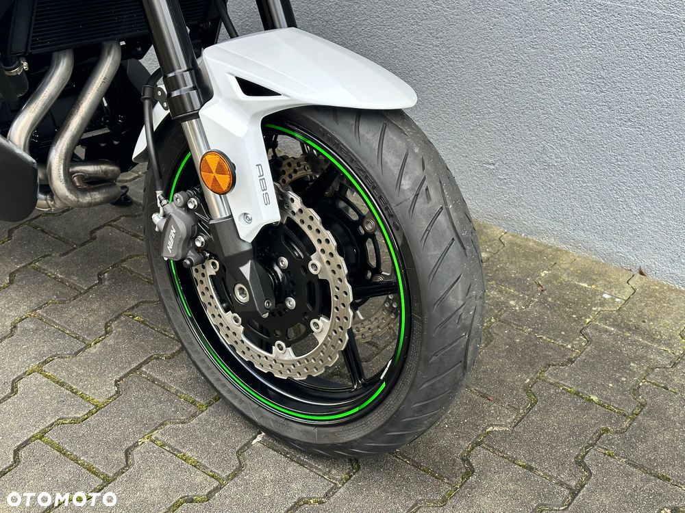 Kawasaki Versys 650 - 26