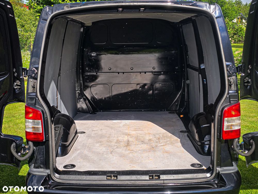 Volkswagen Transporter T5 - 10
