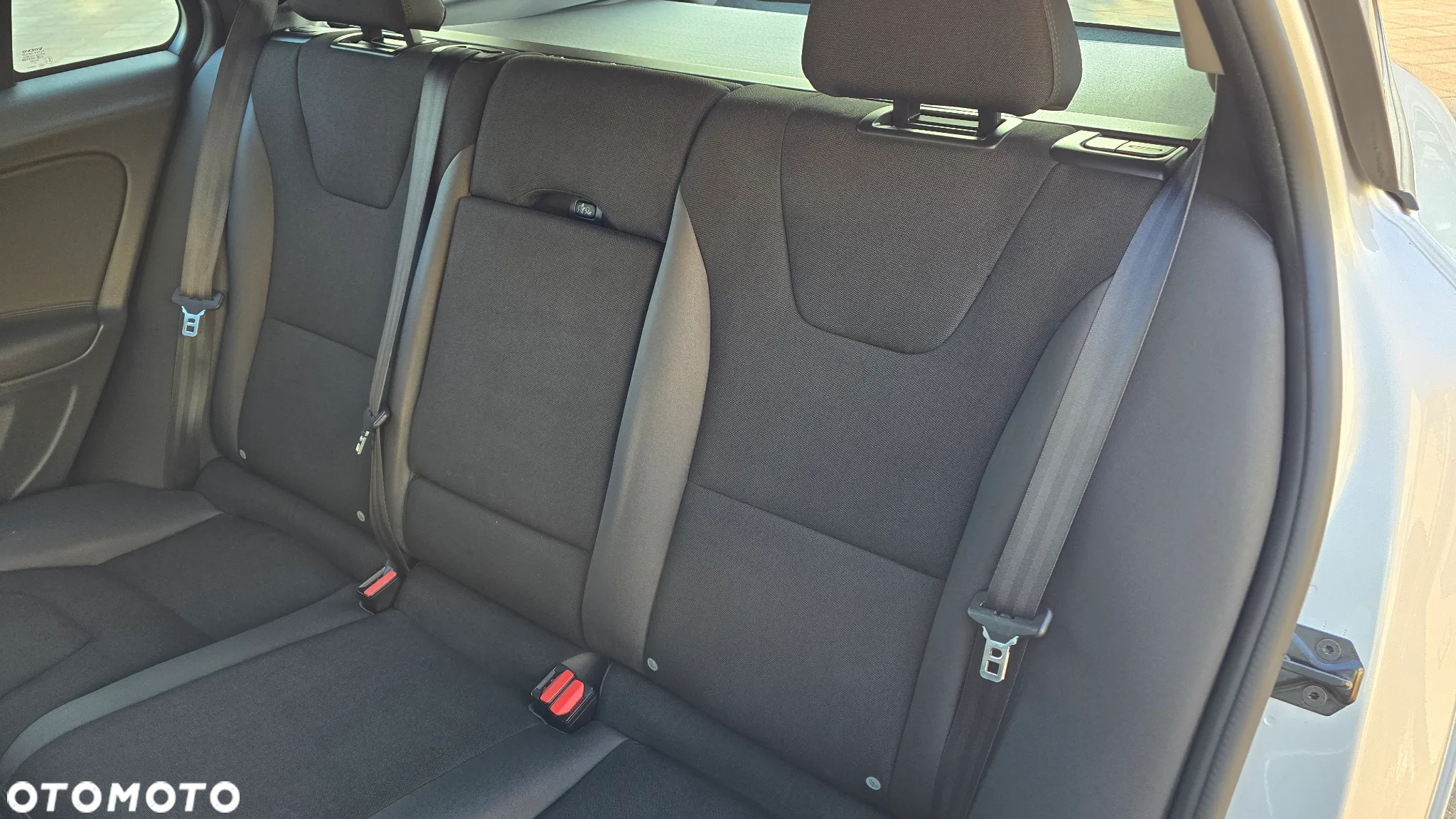Volvo V60 - 25