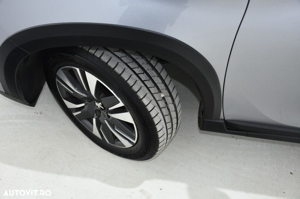 Peugeot 2008 PureTech 110 Stop&Start Allure - 26