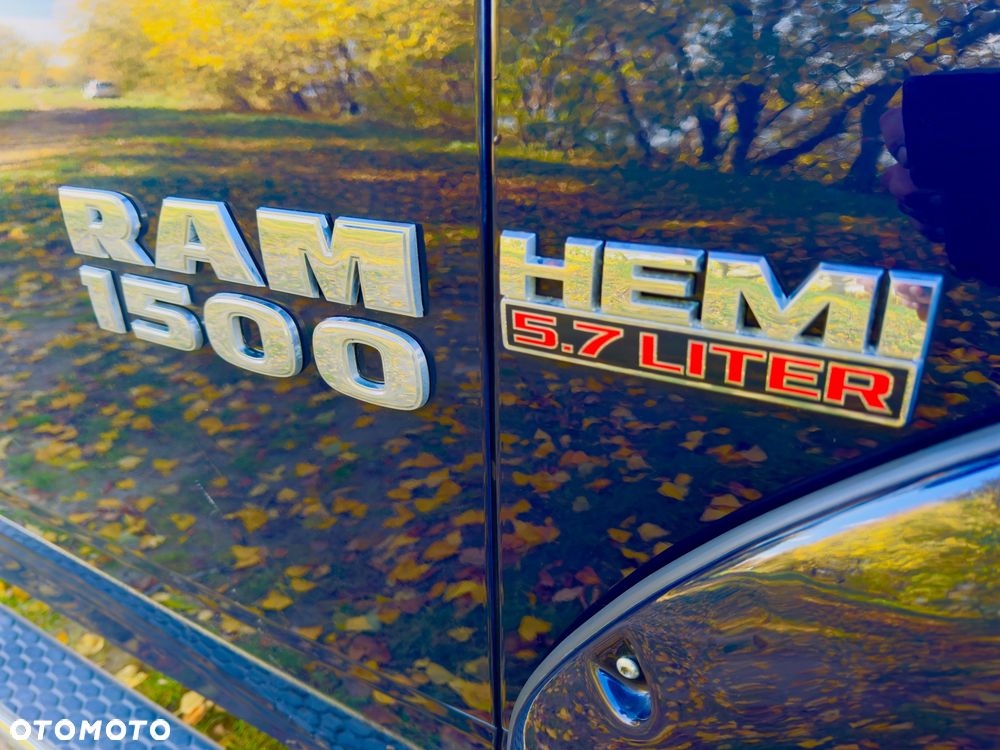 Dodge RAM 5.7 4x4 - 20