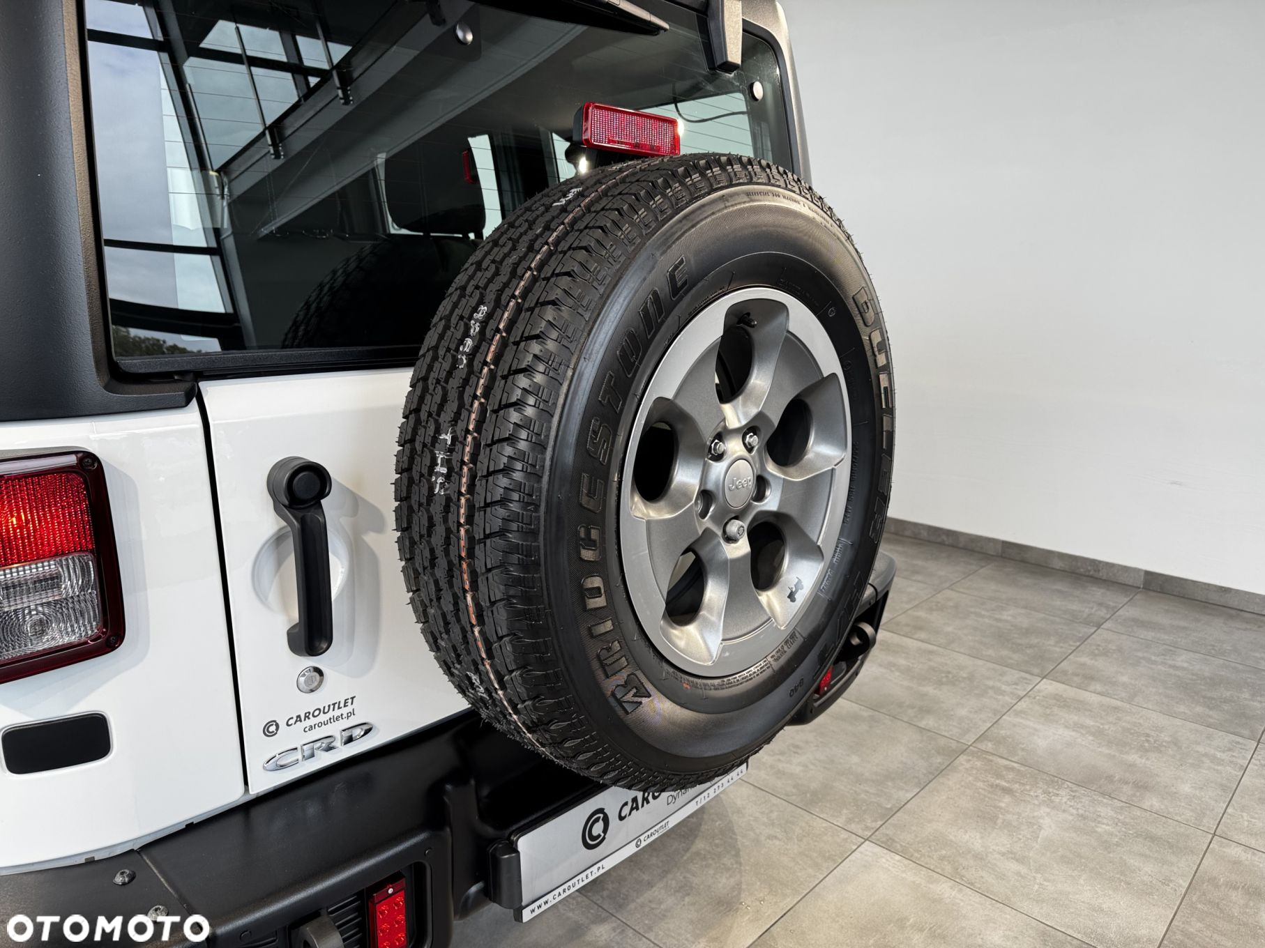 Jeep Wrangler - 13