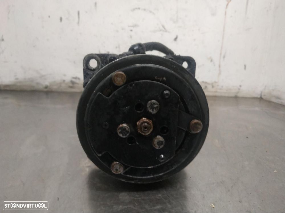 COMPRESSOR DE AR CONDICIONADO PEUGEOT PARTNER S107.1996 - 1