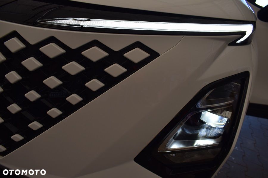 Omoda 5 1.5 T-GDI Hybrid Premium DHT - 27