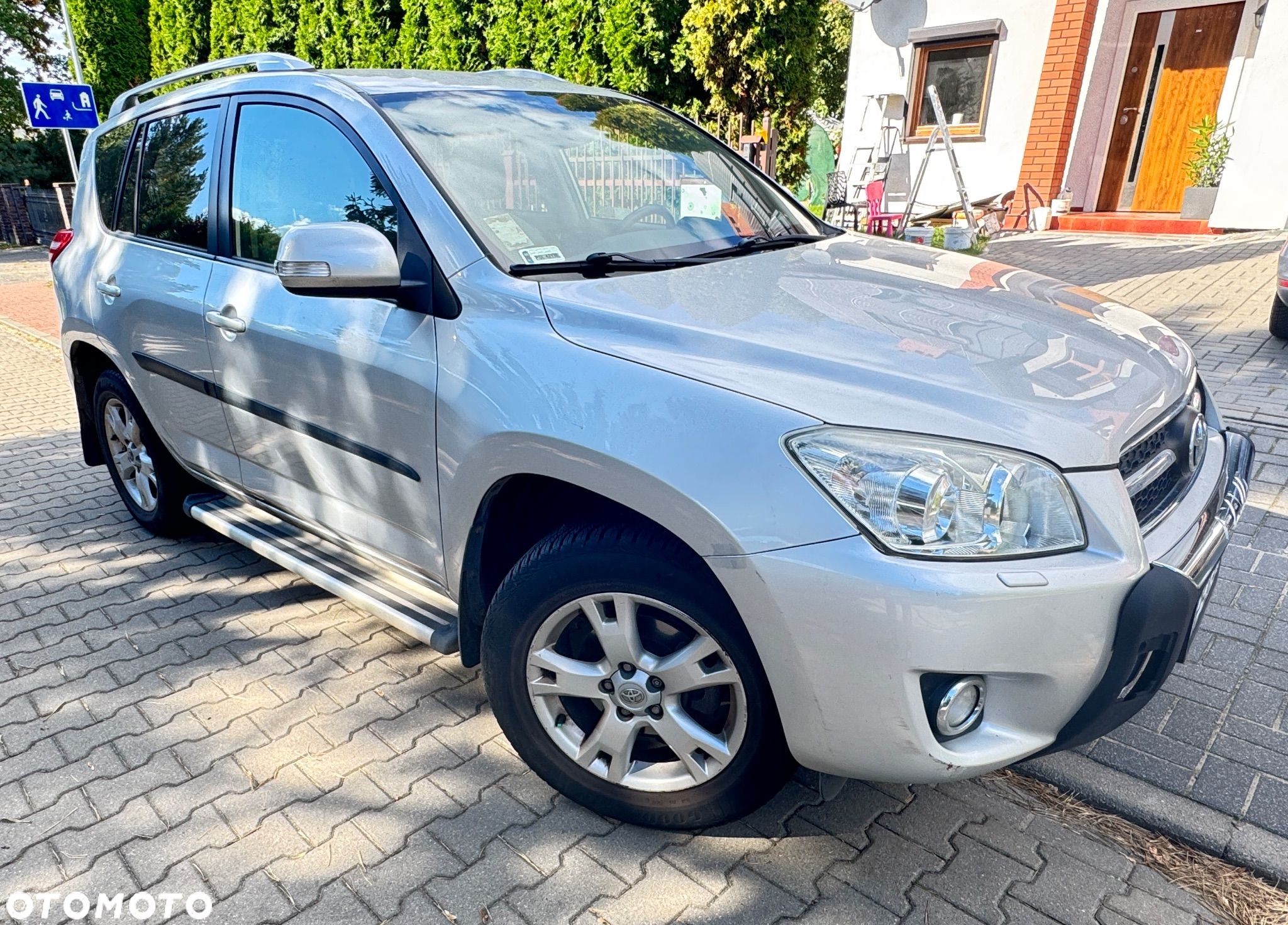 Toyota RAV4 2.2 D-4D Sol - 1