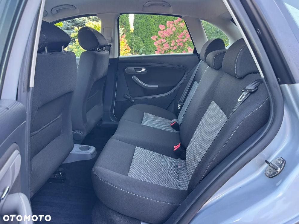 Seat Ibiza 1.4 16V Sport Edition - 30