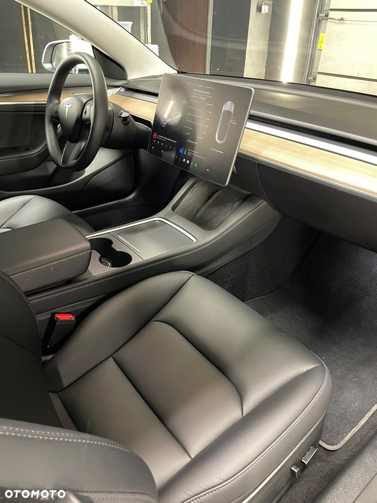 Tesla Model 3 Allradantrieb Dual Motor Performance - 12