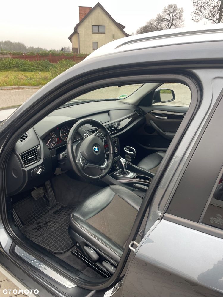 BMW X1 xDrive18d - 13