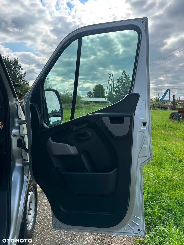 Opel Movano BRYGADÓWKA 6-osób 2.3 diesel 170 kM UDOKUMENTOWANY NISKI PRZEBIEG 90tyś. EURO 6! 2018rok BEZWYPADKOWY! - 29