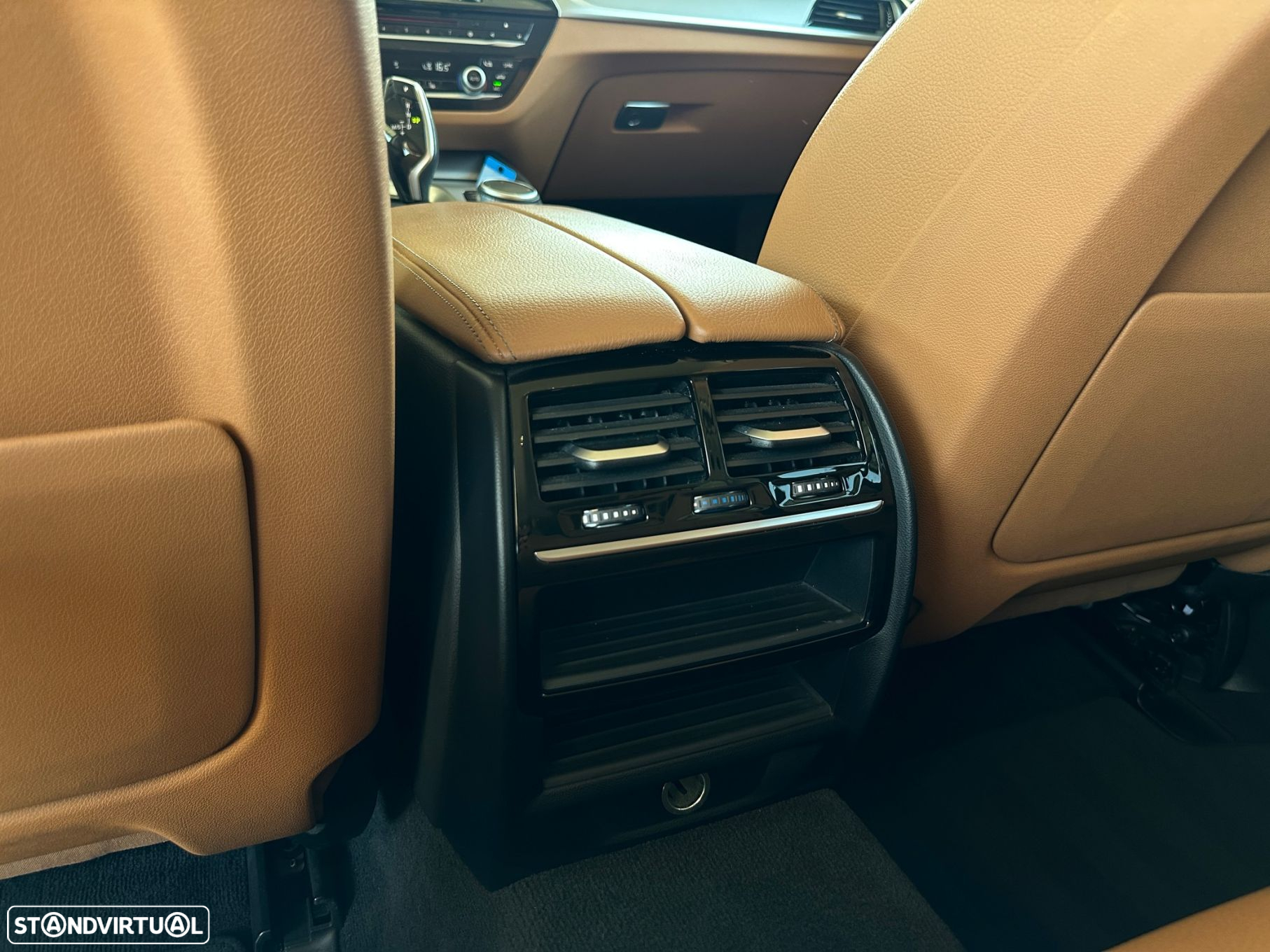 BMW 530 d xDrive Line Luxury Auto - 24