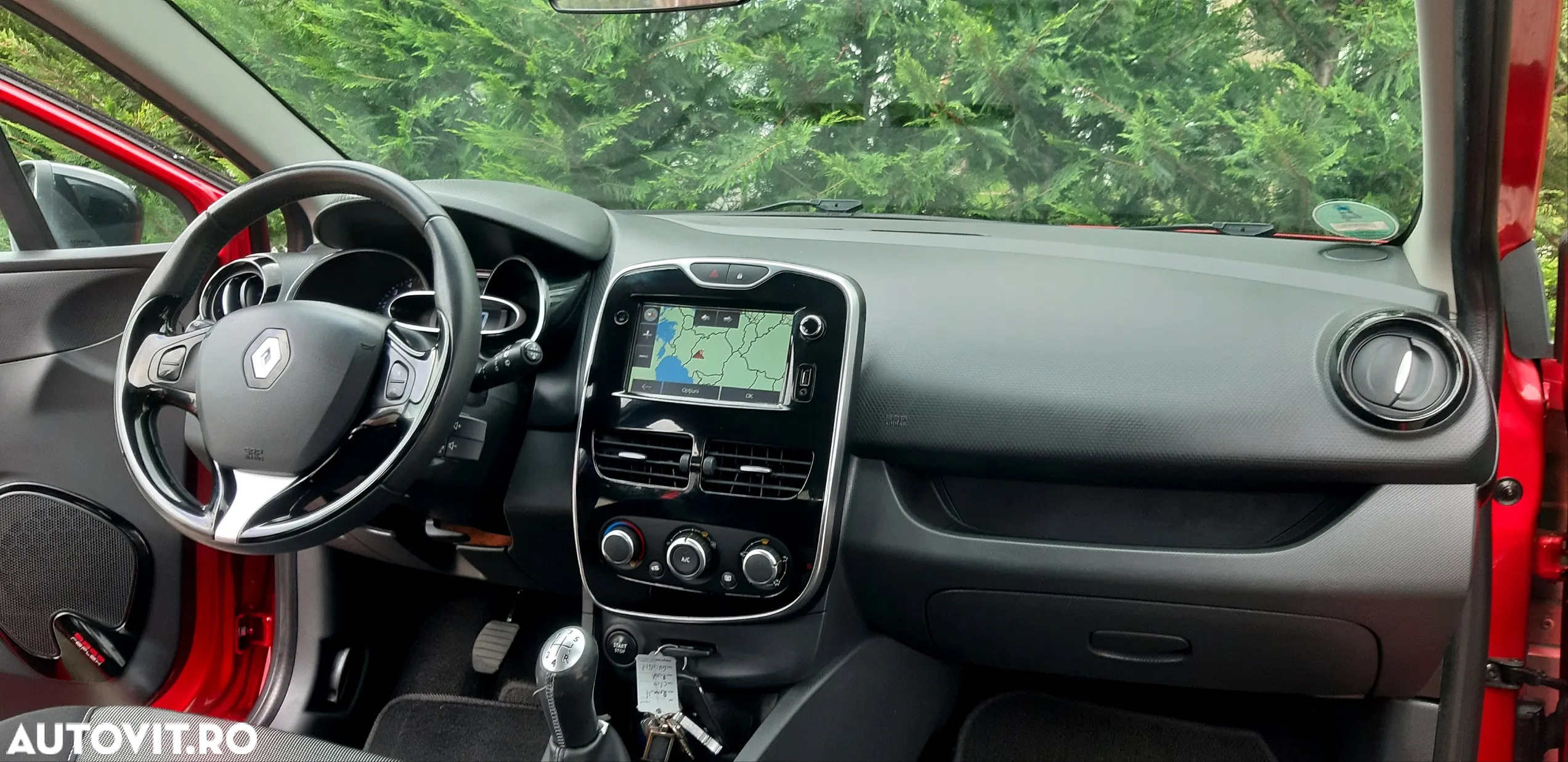 Renault Clio (Energy) dCi 90 Start & Stop INTENS - 10