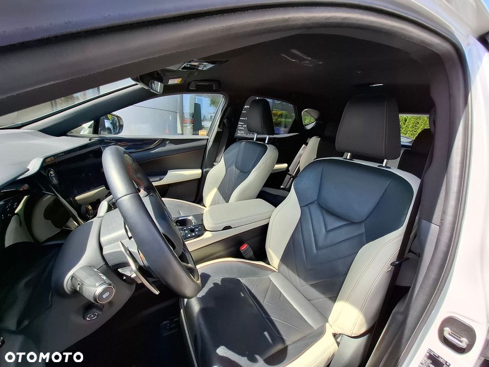 Lexus NX - 11