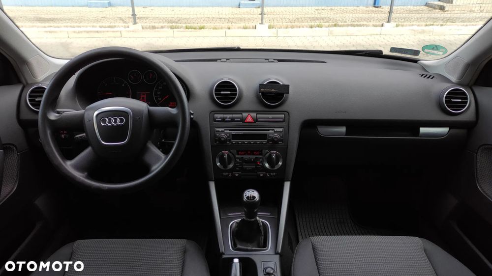 Audi A3 Sportback - 15