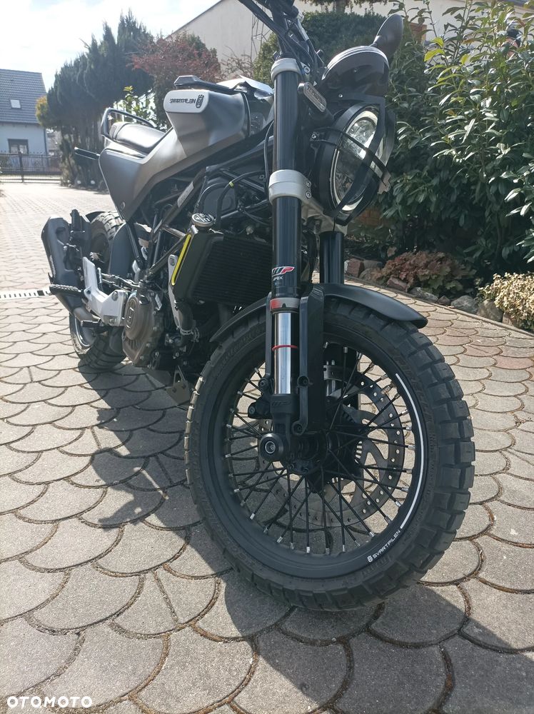 Husqvarna Svartpilen - 3