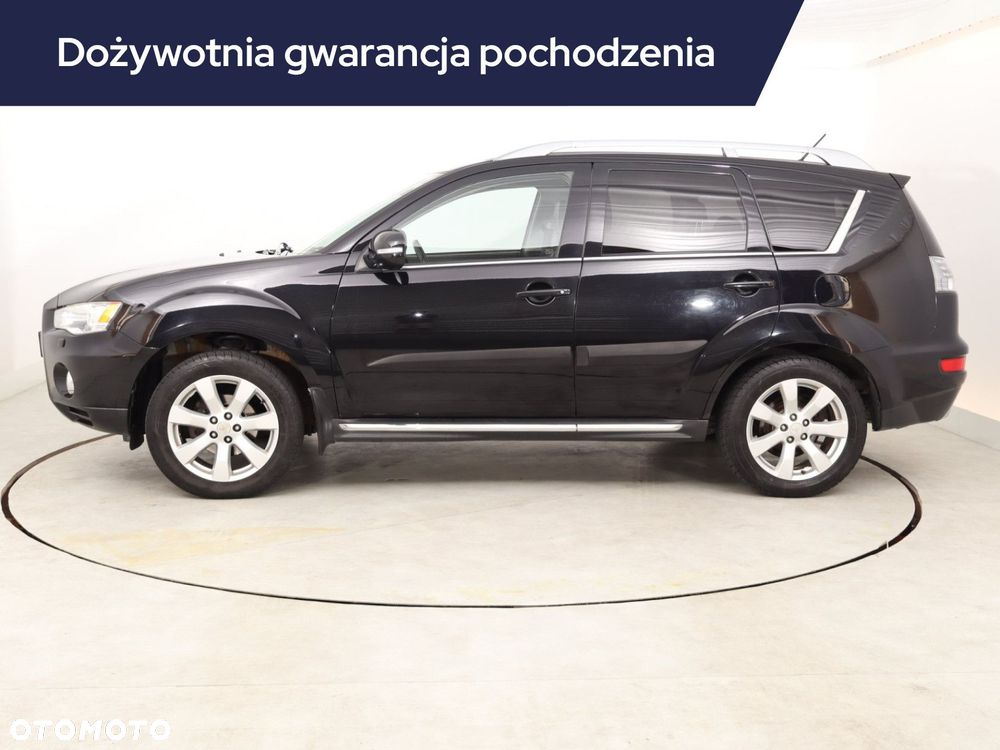 Mitsubishi Outlander - 4
