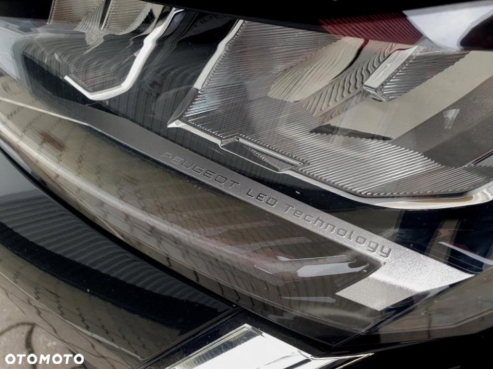Peugeot 308 - 33