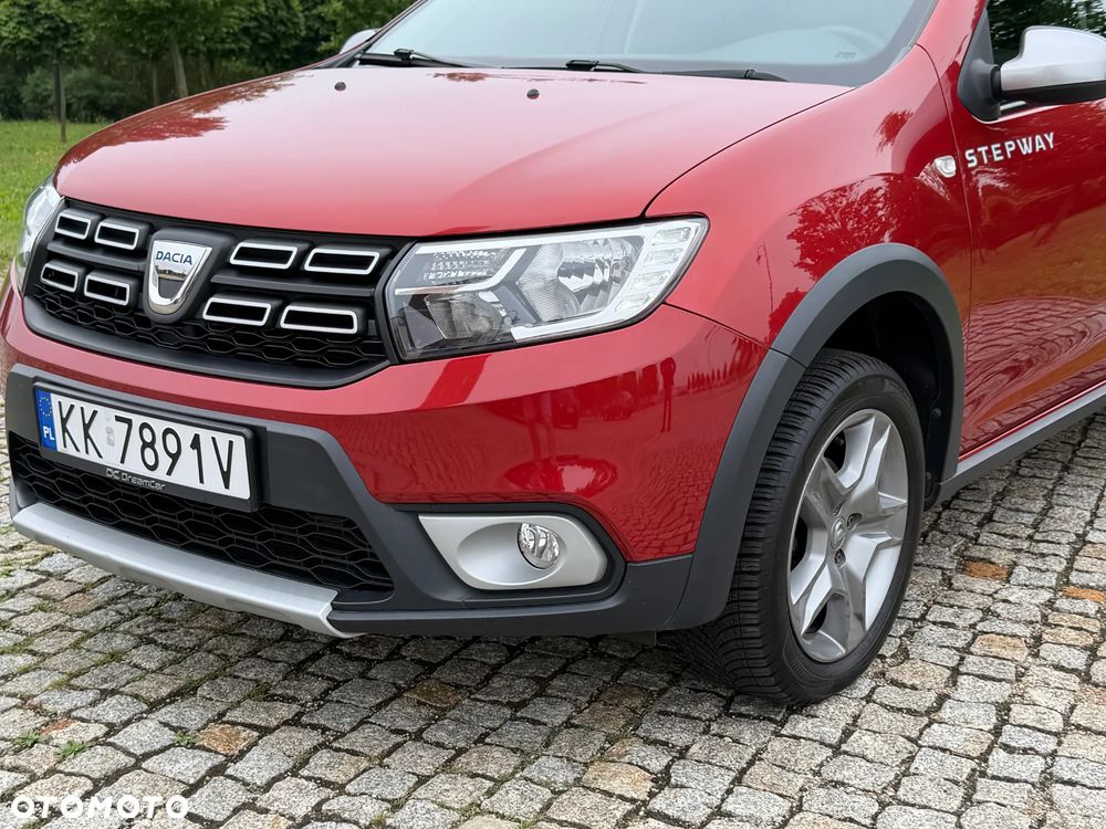 Dacia Sandero 0.9 TCe Laureate S&S - 4