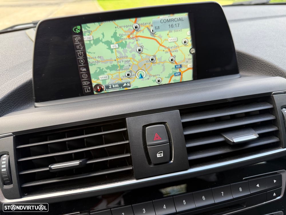 BMW 118 d Pack M - 19