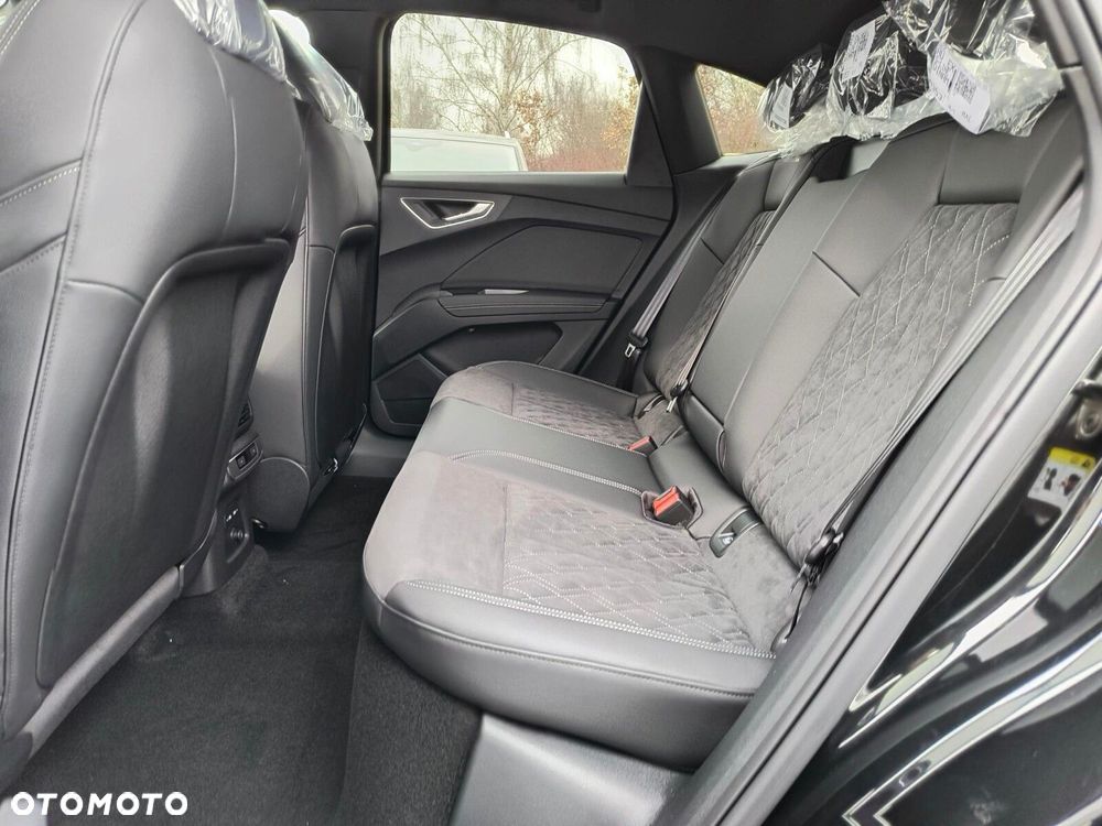 Audi Q4 Sportback e-tron - 9
