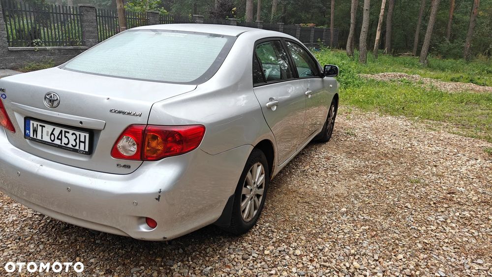 Toyota Corolla - 3