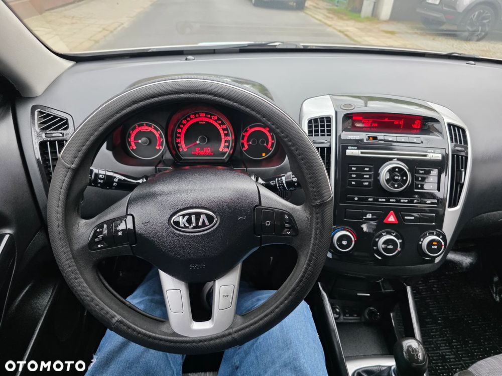 Kia Ceed - 20
