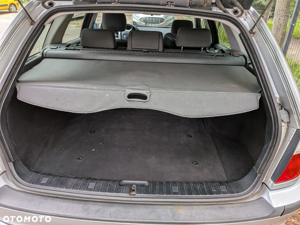 BMW Seria 3 - 17