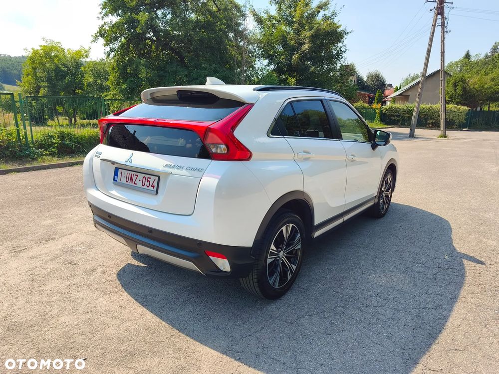 Mitsubishi Eclipse Cross 1.5 T Intense - 5