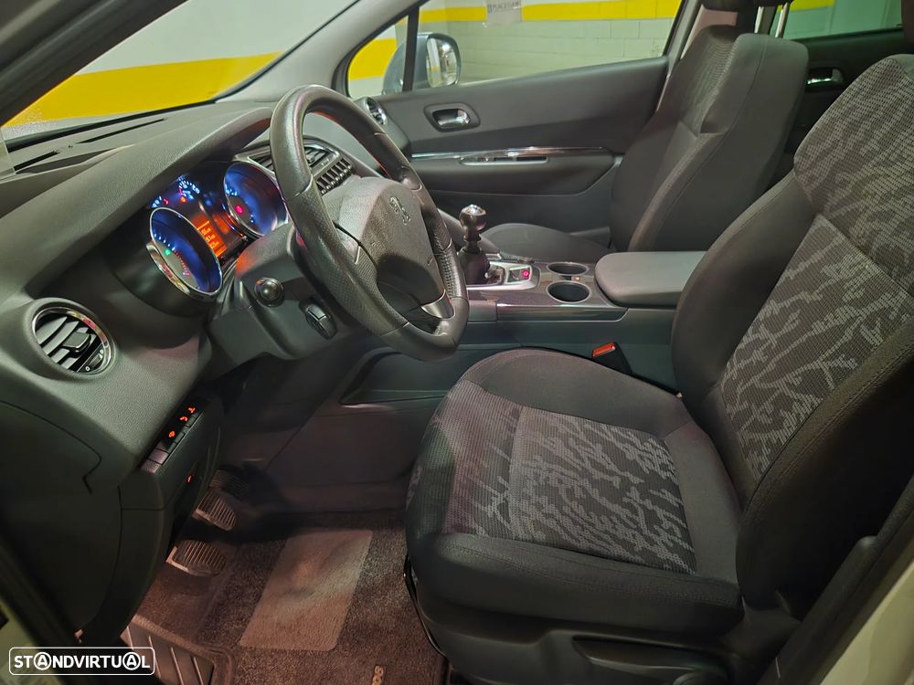 Peugeot 3008 1.6 HDi Sport - 23