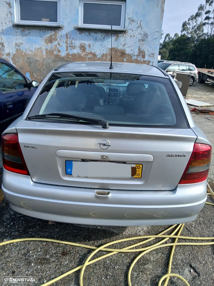 Opel Astra 1.7 DTi Club - 4