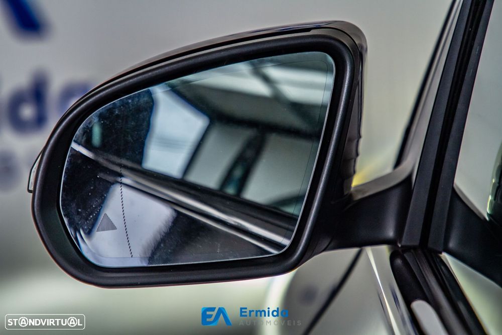 Mercedes-Benz GLA 250 - 15