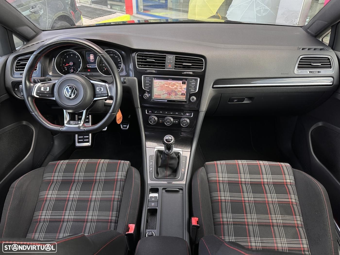 VW Golf 2.0 TSi GTi - 31