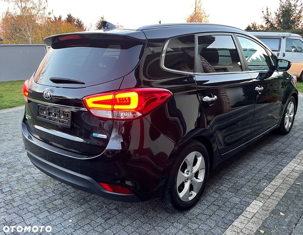 Kia Carens 1.7 CRDi Business Line 7os 7DCT - 4