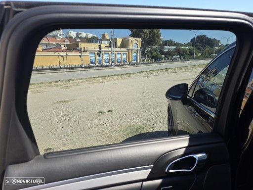 Porsche Cayenne Turbo Tiptronic S - 29